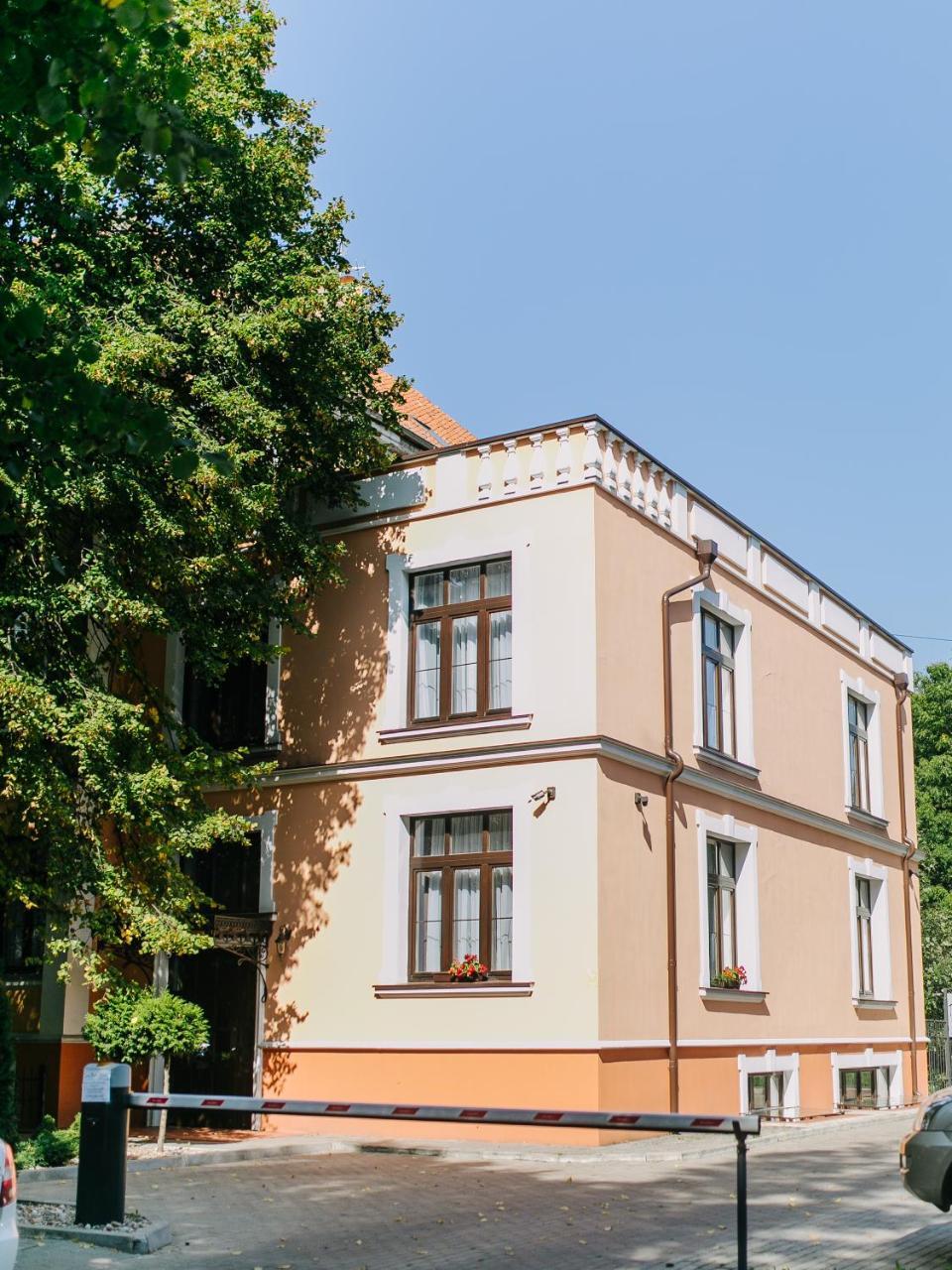 Hotel Tchaikovsky Kaliningrad Exterior photo